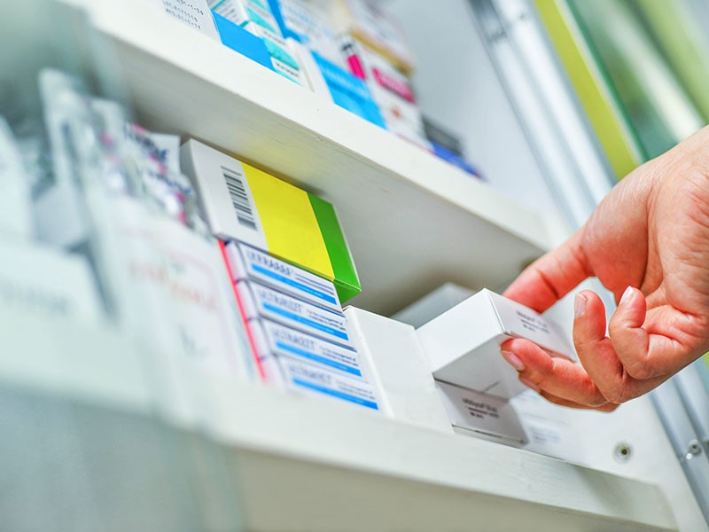 Febelco is een coöperatieve groothandel waarvan het aandelenkapitaal volledig in handen is van de klanten, de zelfstandige Belgische apothekers.